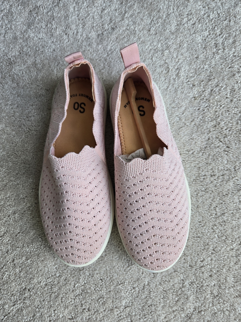 SO Kids Slip-On Knit Sneakers in Light Pink